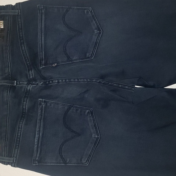 LEVI'S MID-RISE STRAIGHT STRETCH JEANS - Picture 5 of 9